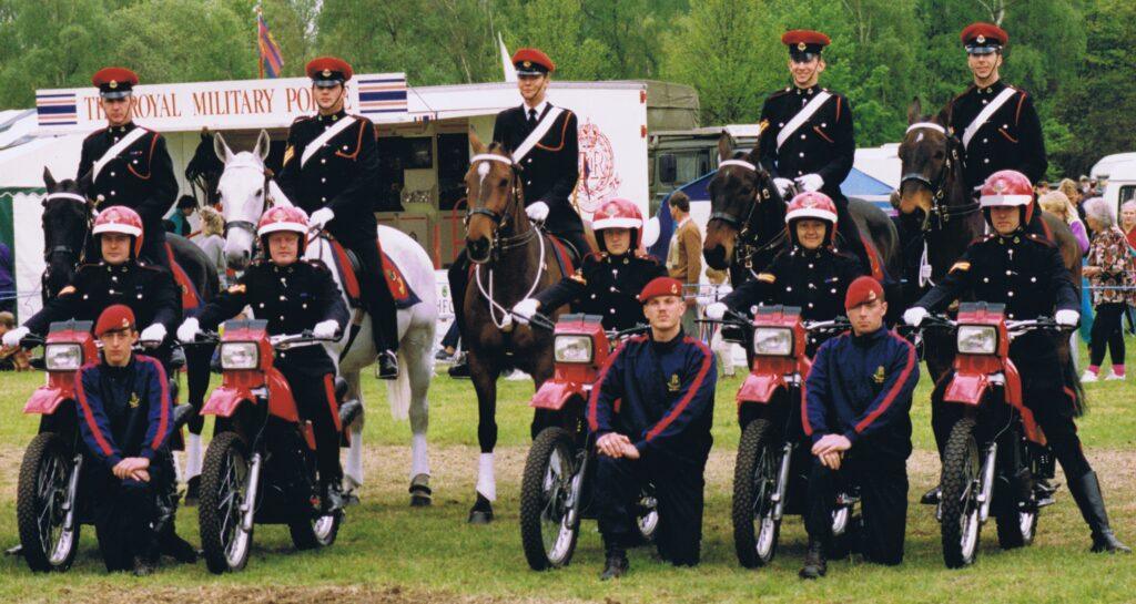 MT and Display team c1994